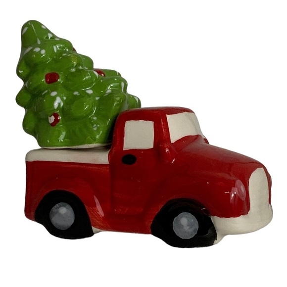 Christmas Salt Pepper Shakers Vintage Farm Truck and Tree Hand Painted Ceramic - Picture 13 of 13